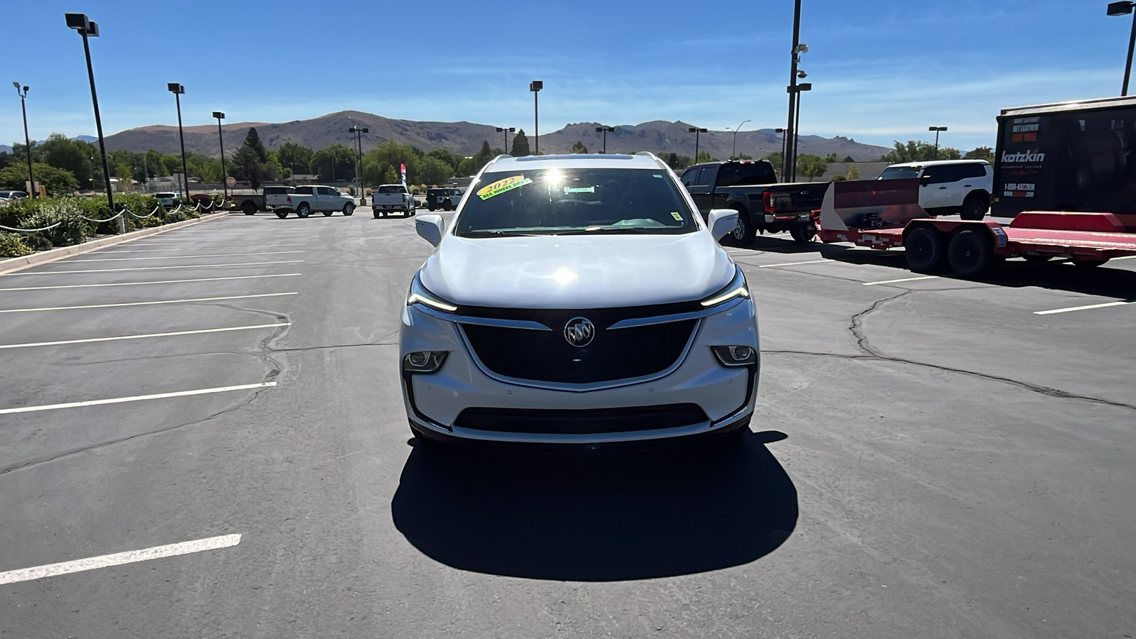 2022 Buick Enclave Essence 8