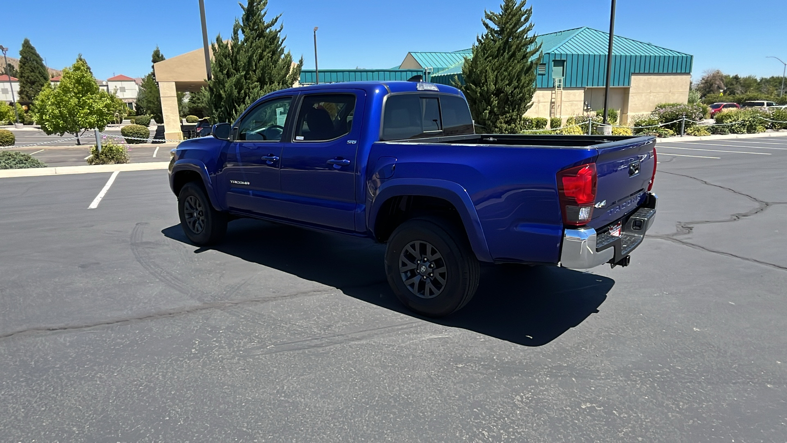 2022 Toyota Tacoma 4WD SR5 5