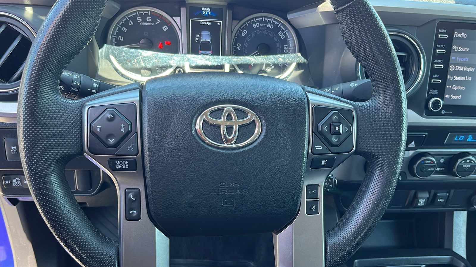 2022 Toyota Tacoma 4WD SR5 13