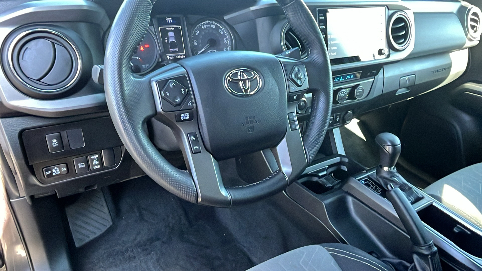 2022 Toyota Tacoma 4WD TRD Off Road 16