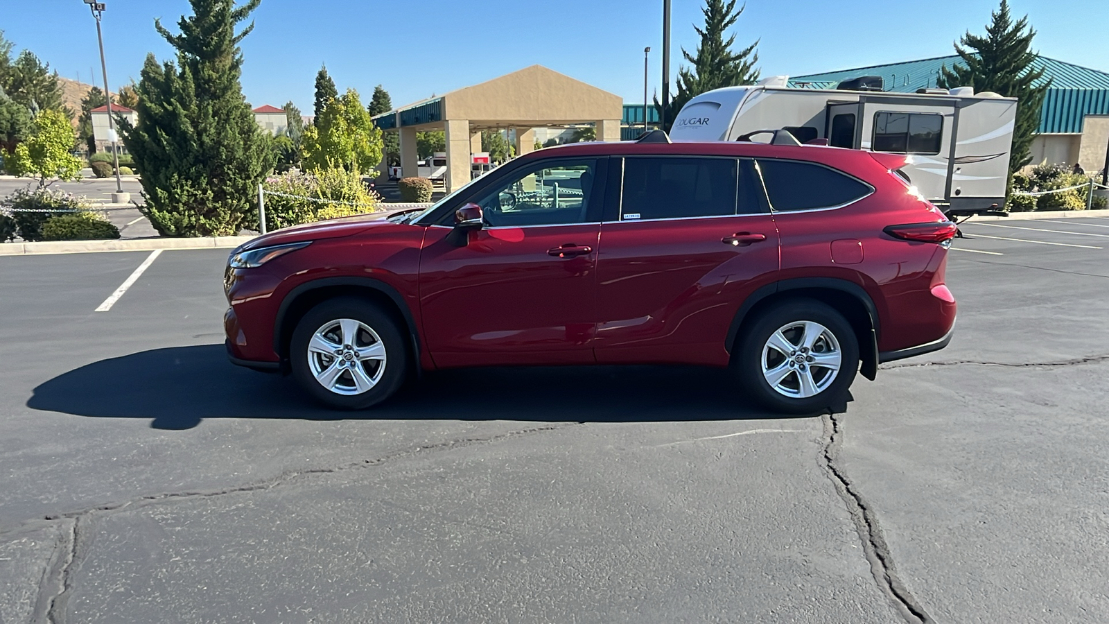 2021 Toyota Highlander LE 6