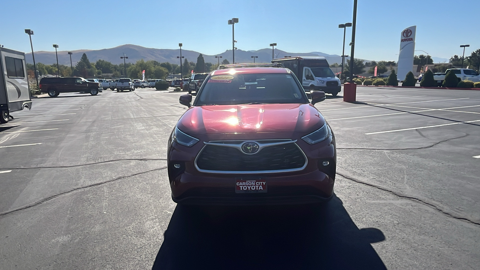 2021 Toyota Highlander LE 8