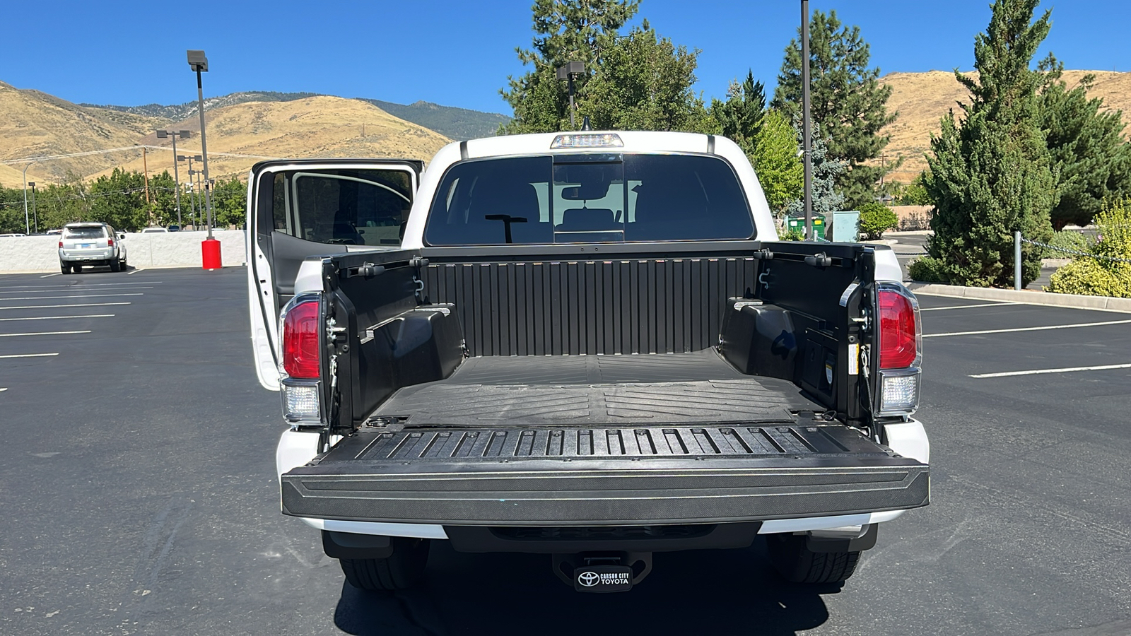 2022 Toyota Tacoma 4WD TRD Sport 10