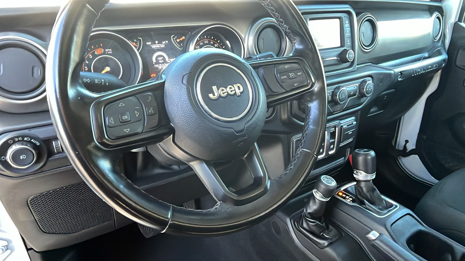 2020 Jeep Wrangler Sport S 16