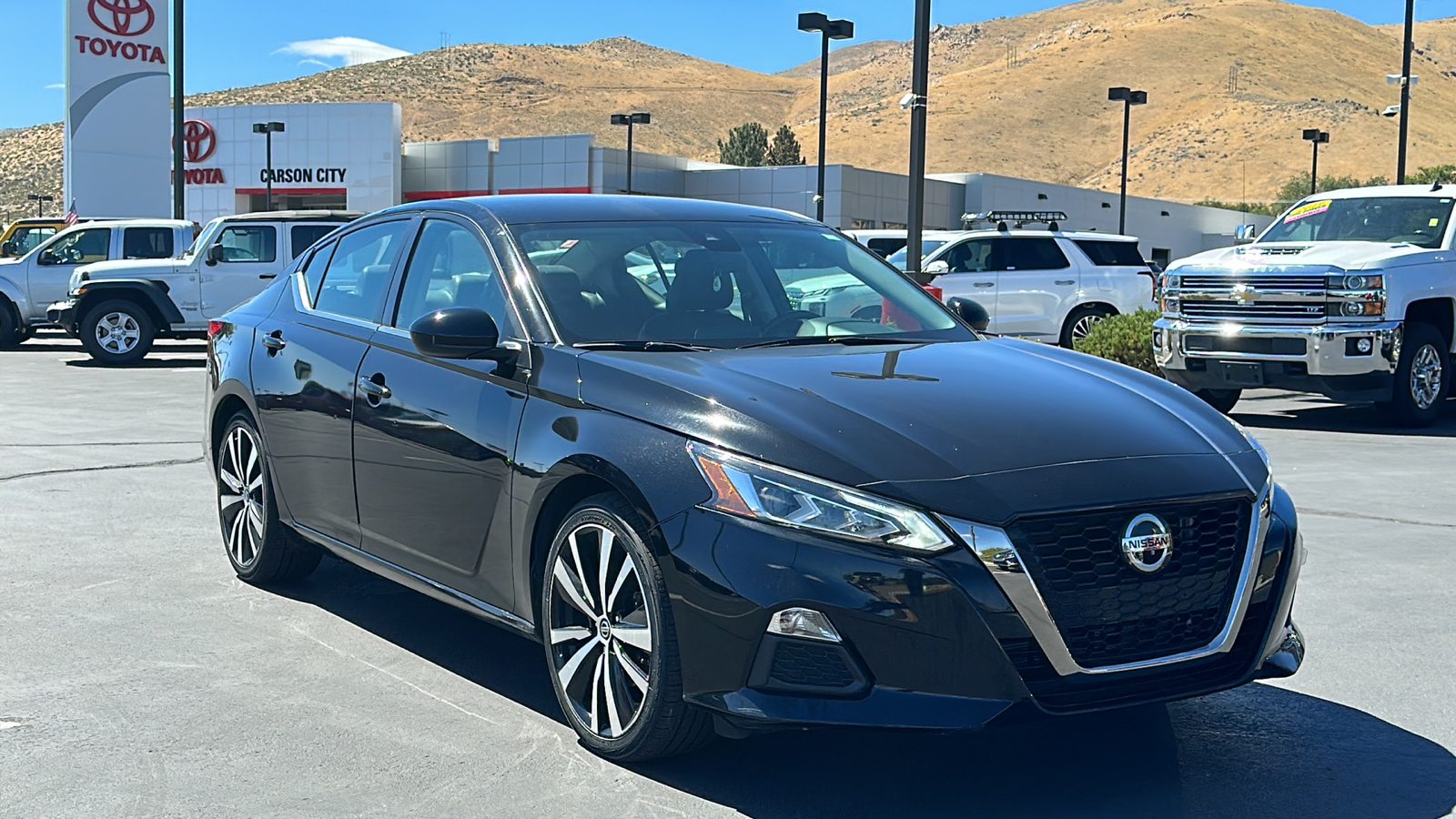 2022 Nissan Altima 2.5 SR 1