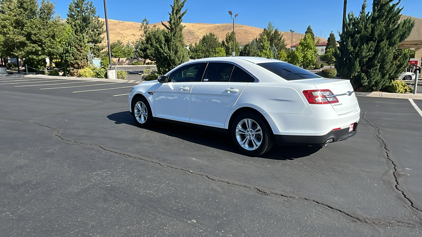 2015 Ford Taurus SEL 5