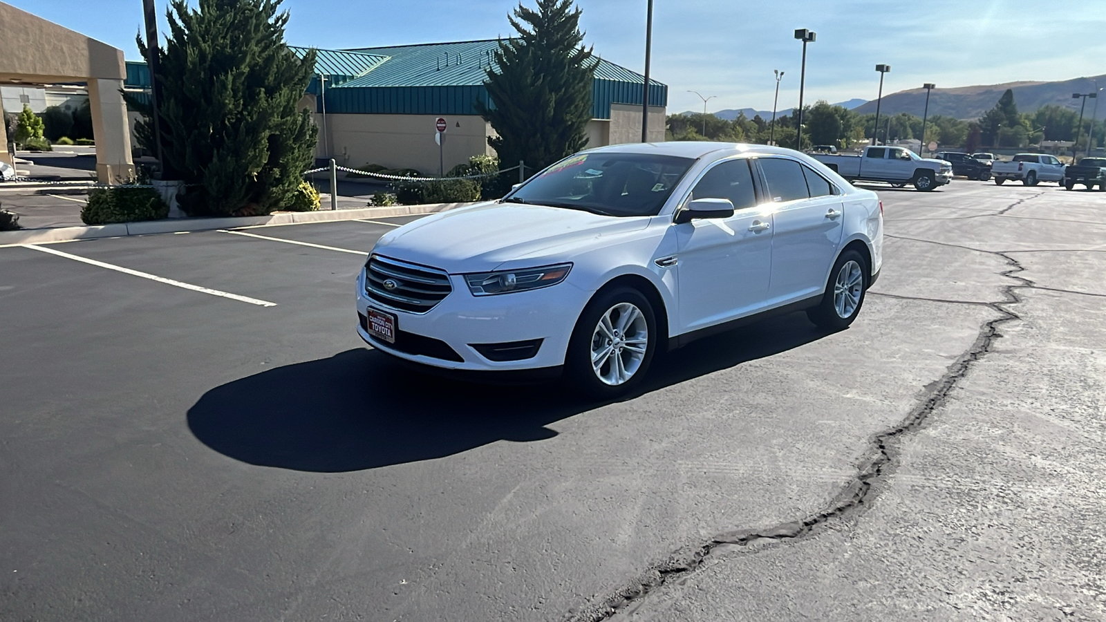 2015 Ford Taurus SEL 7