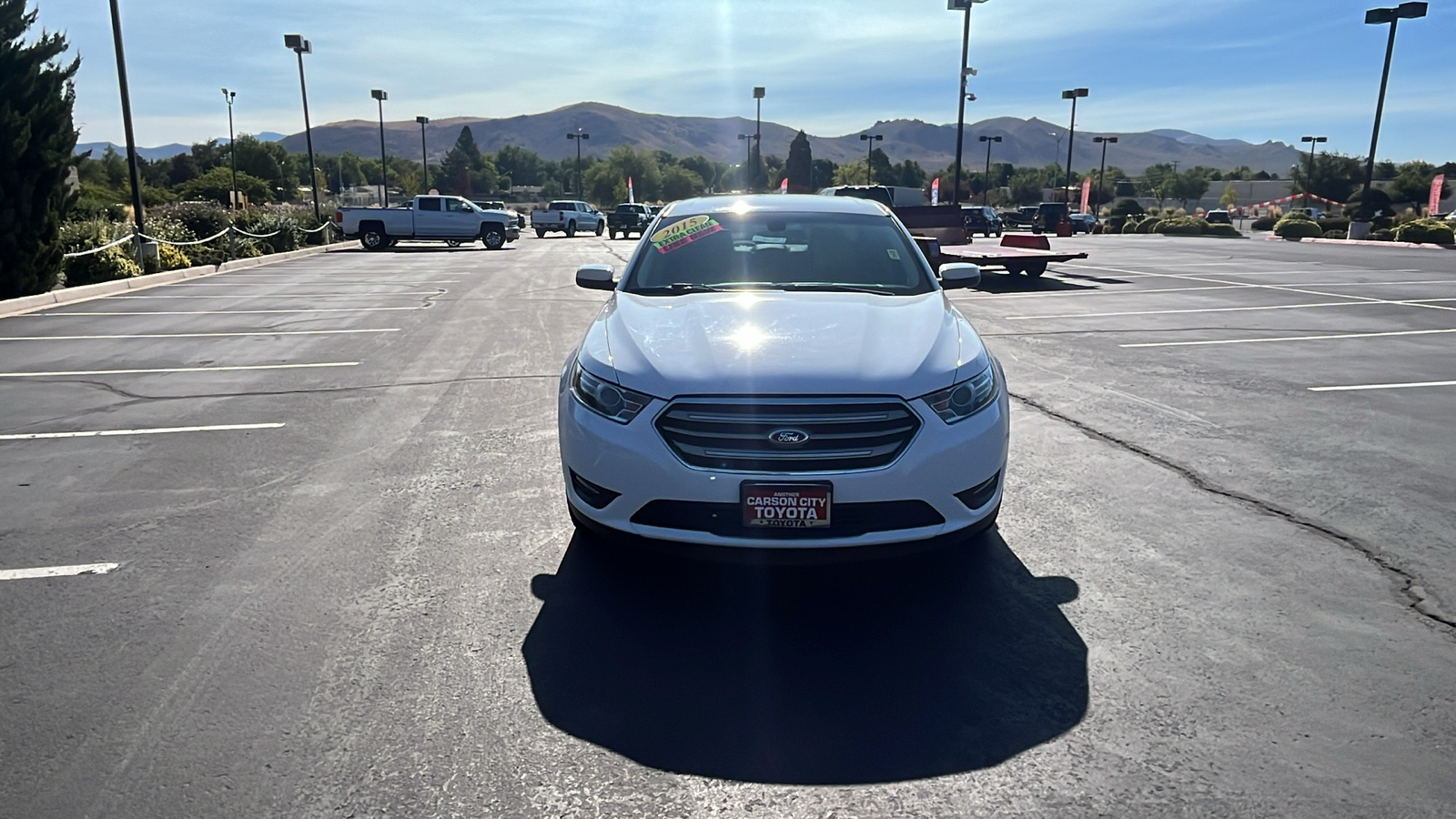 2015 Ford Taurus SEL 8