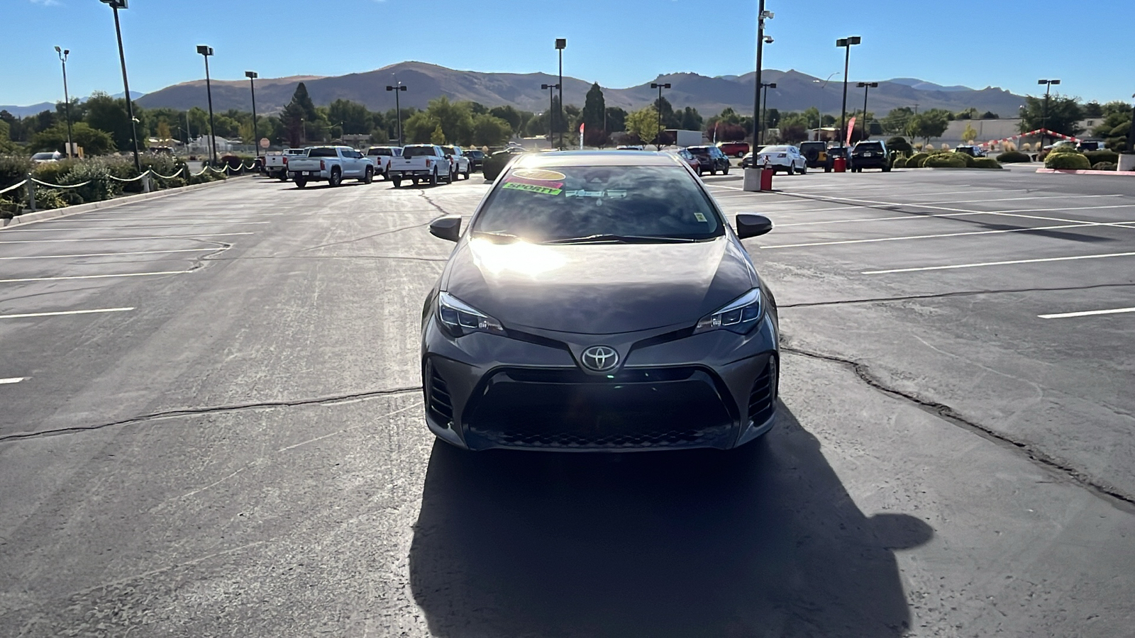 2017 Toyota Corolla SE 8