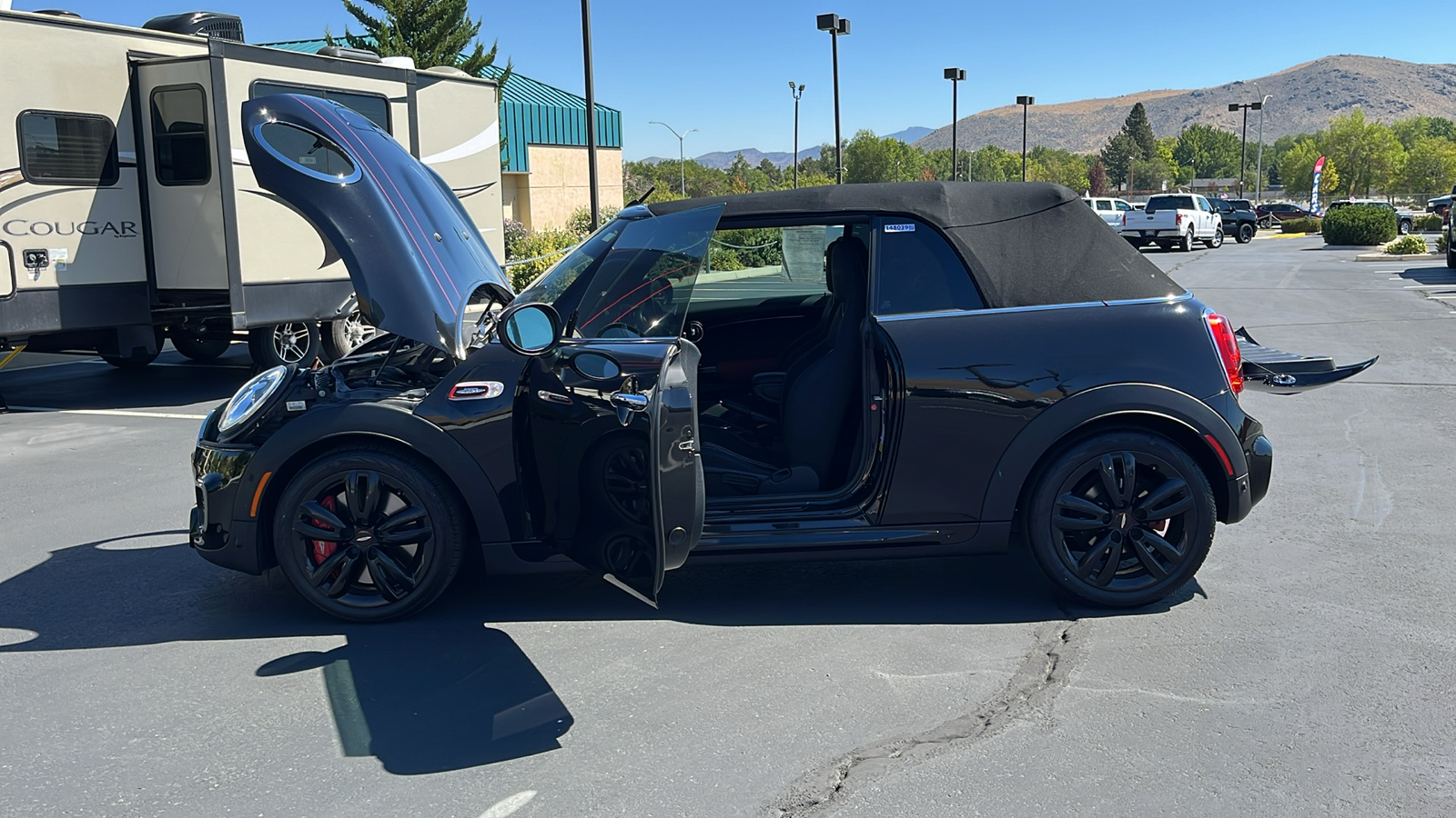 2018 MINI Convertible John Cooper Works 11