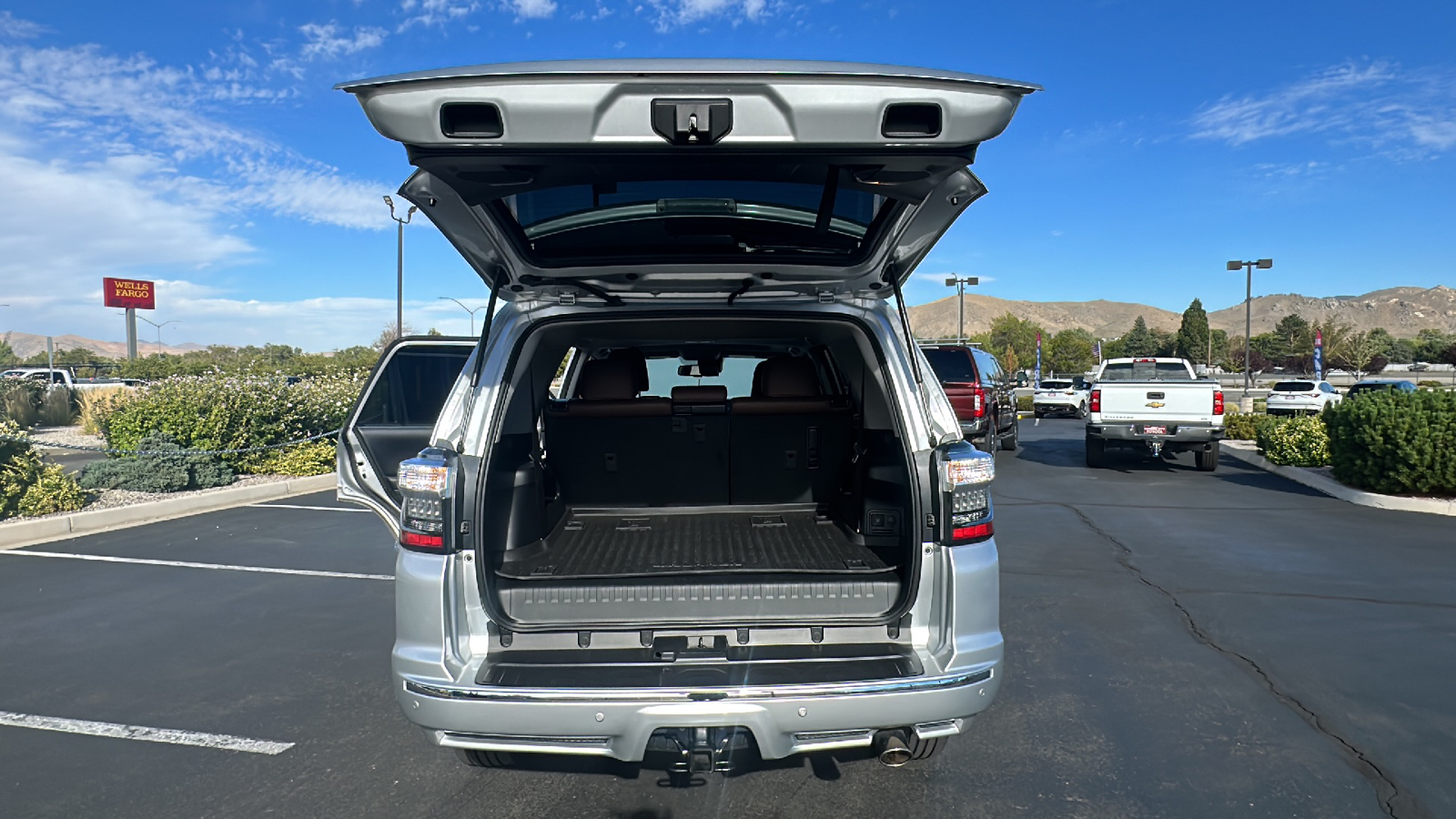 2020 Toyota 4Runner Limited 10