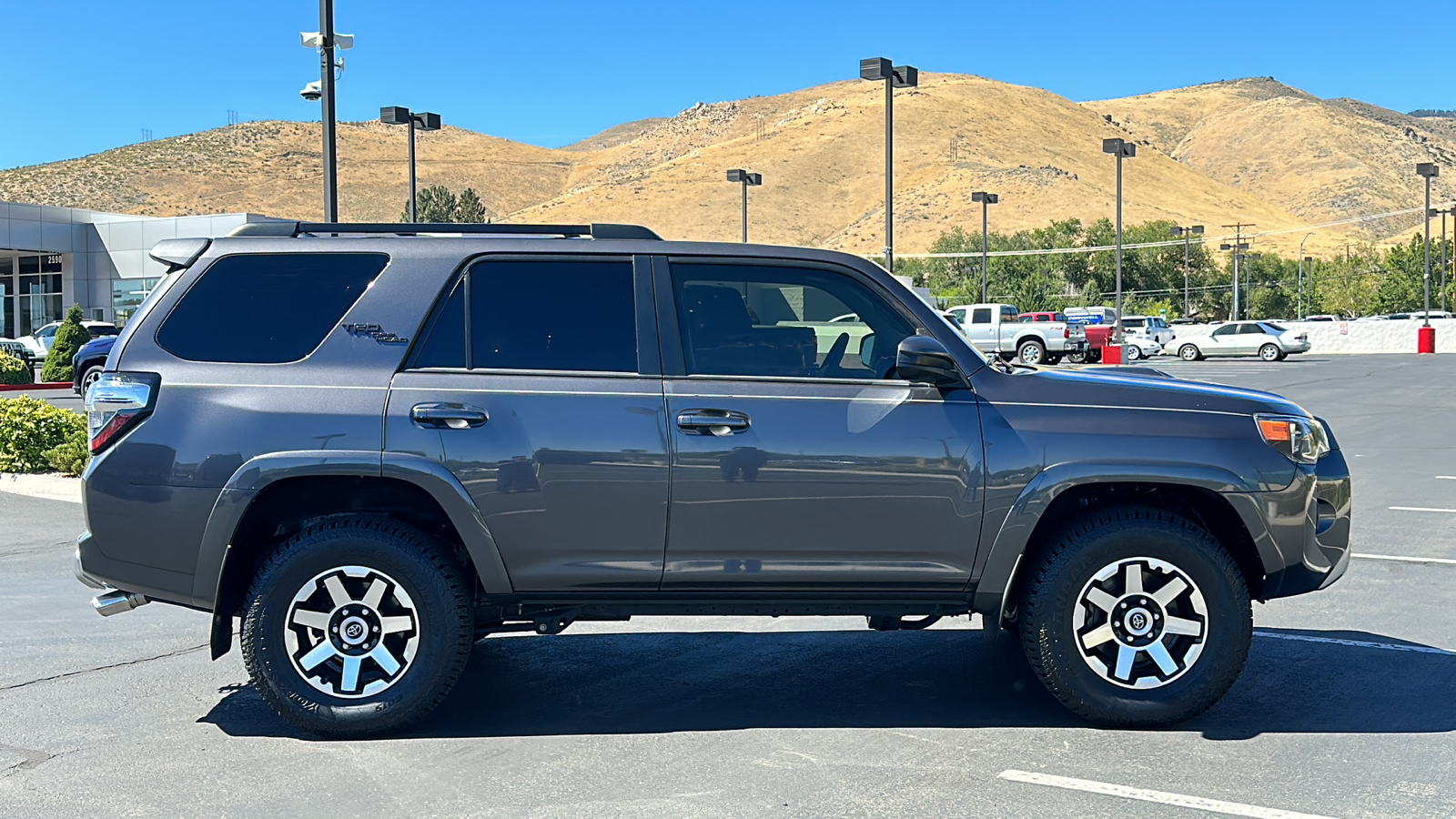 2021 Toyota 4Runner TRD Off Road 2