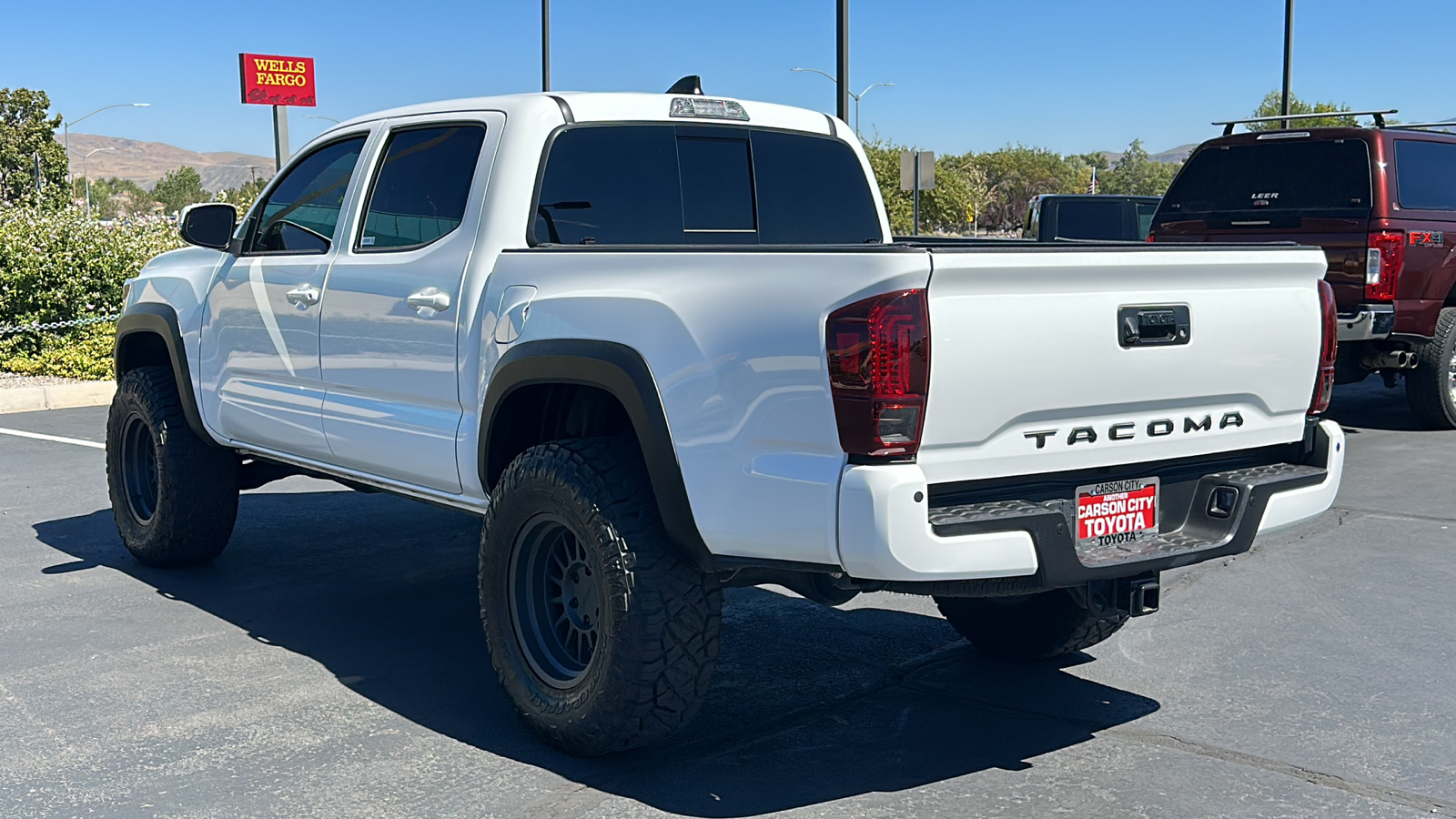 2023 Toyota Tacoma 4WD TRD Off Road 5