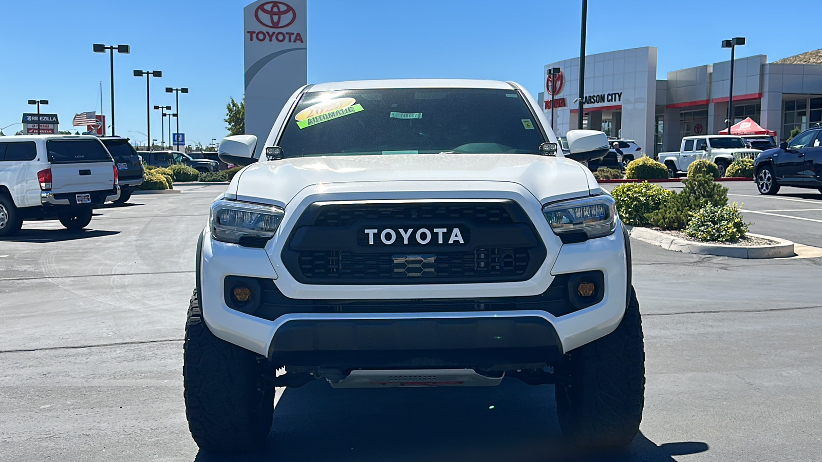 2023 Toyota Tacoma 4WD TRD Off Road 8