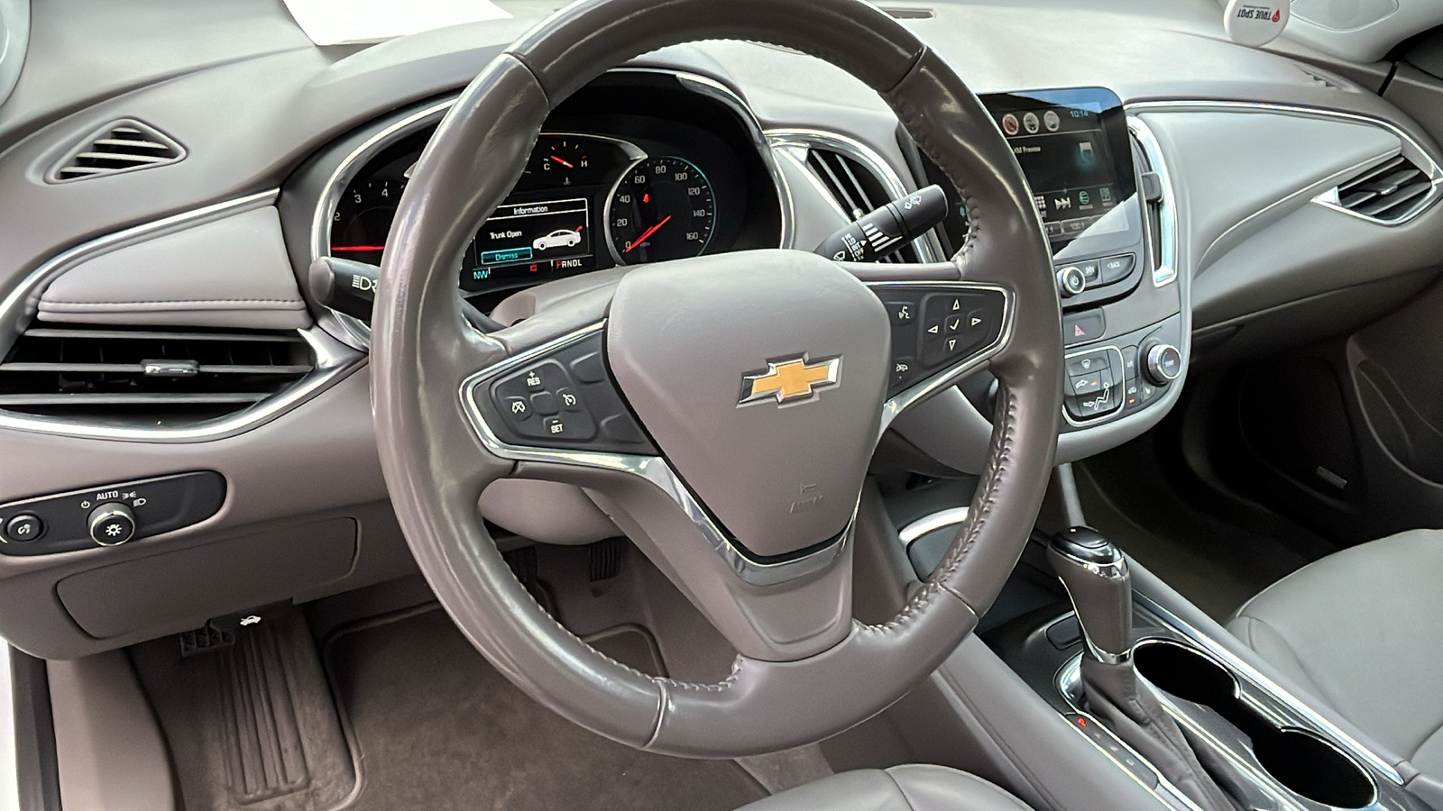 2018 Chevrolet Malibu LT 16