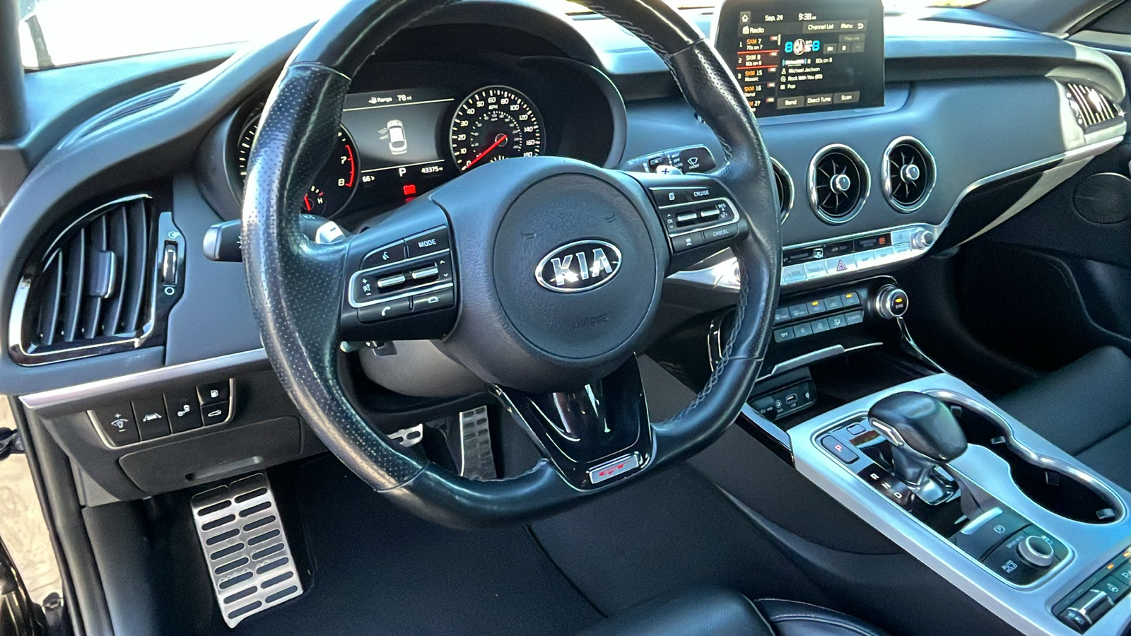 2019 Kia Stinger GT2 16