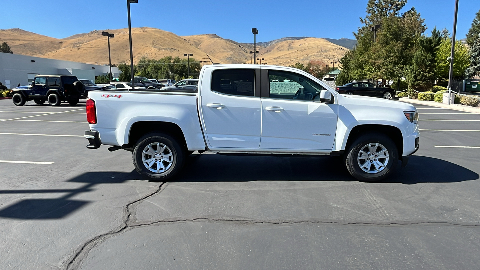 2018 Chevrolet Colorado 4WD LT 2