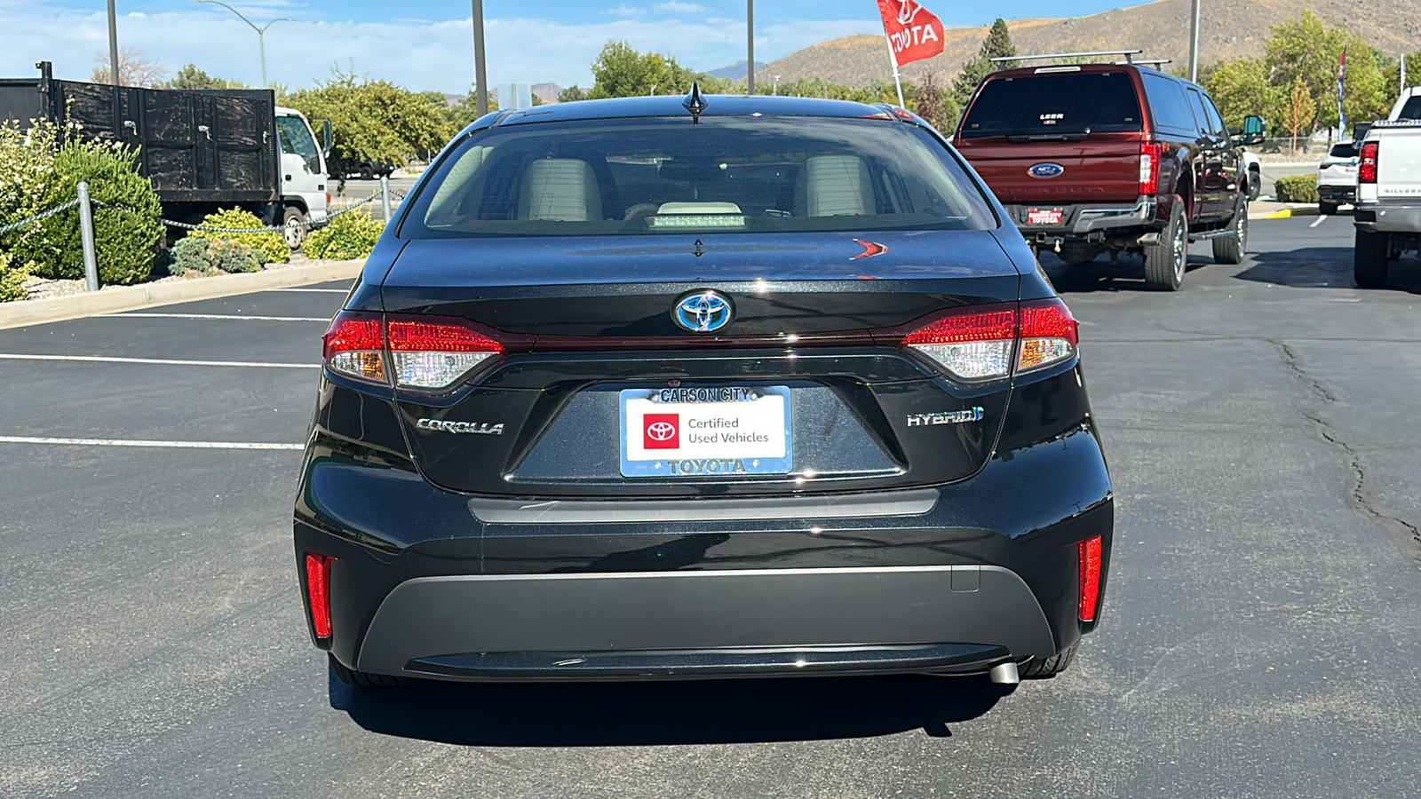 2022 Toyota Corolla Hybrid LE 4