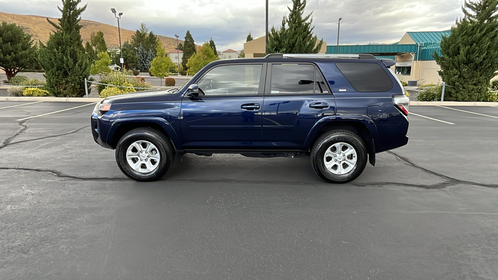 2022 Toyota 4Runner SR5 6