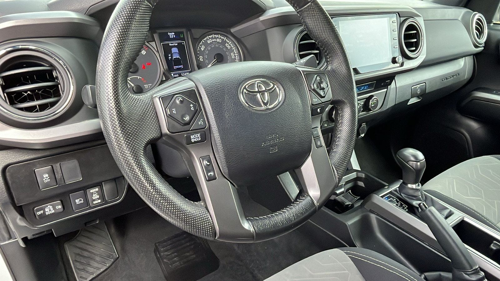 2022 Toyota Tacoma 4WD TRD Off Road 16