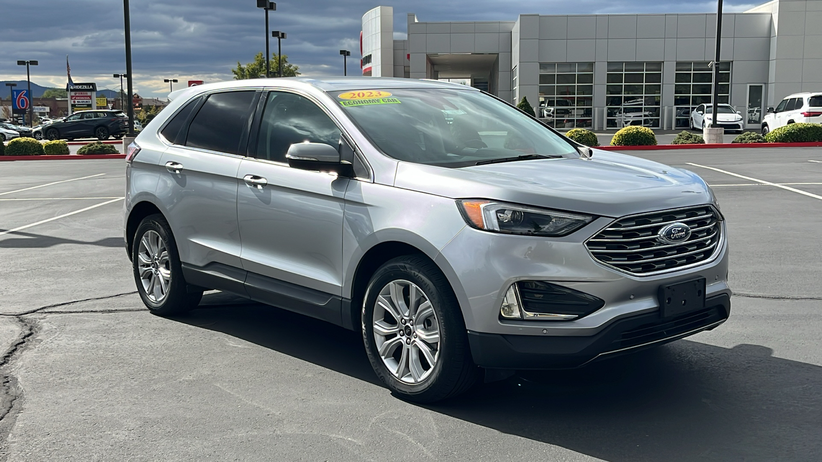 2023 Ford Edge Titanium 1