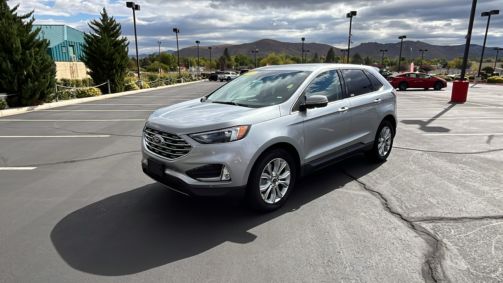 2023 Ford Edge Titanium 7