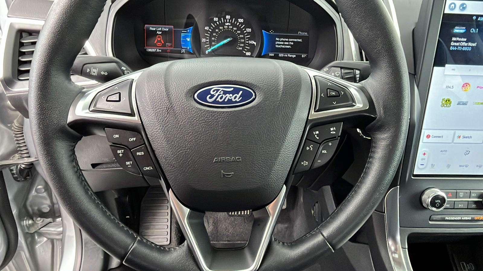 2023 Ford Edge Titanium 13