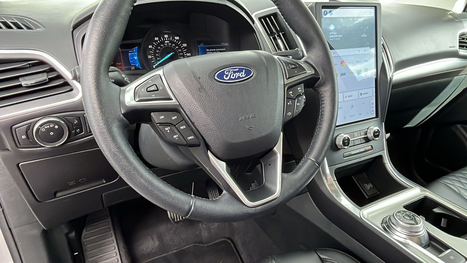 2023 Ford Edge Titanium 16