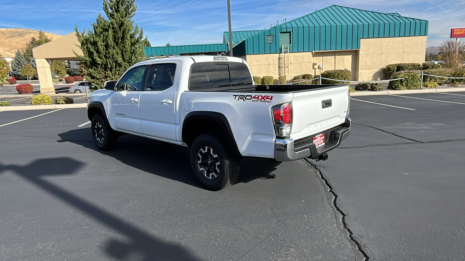 2022 Toyota Tacoma 4WD TRD Off Road 5