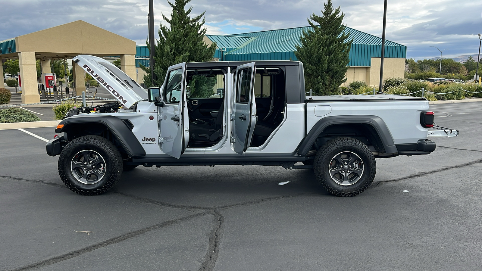 2023 Jeep Gladiator Rubicon 11