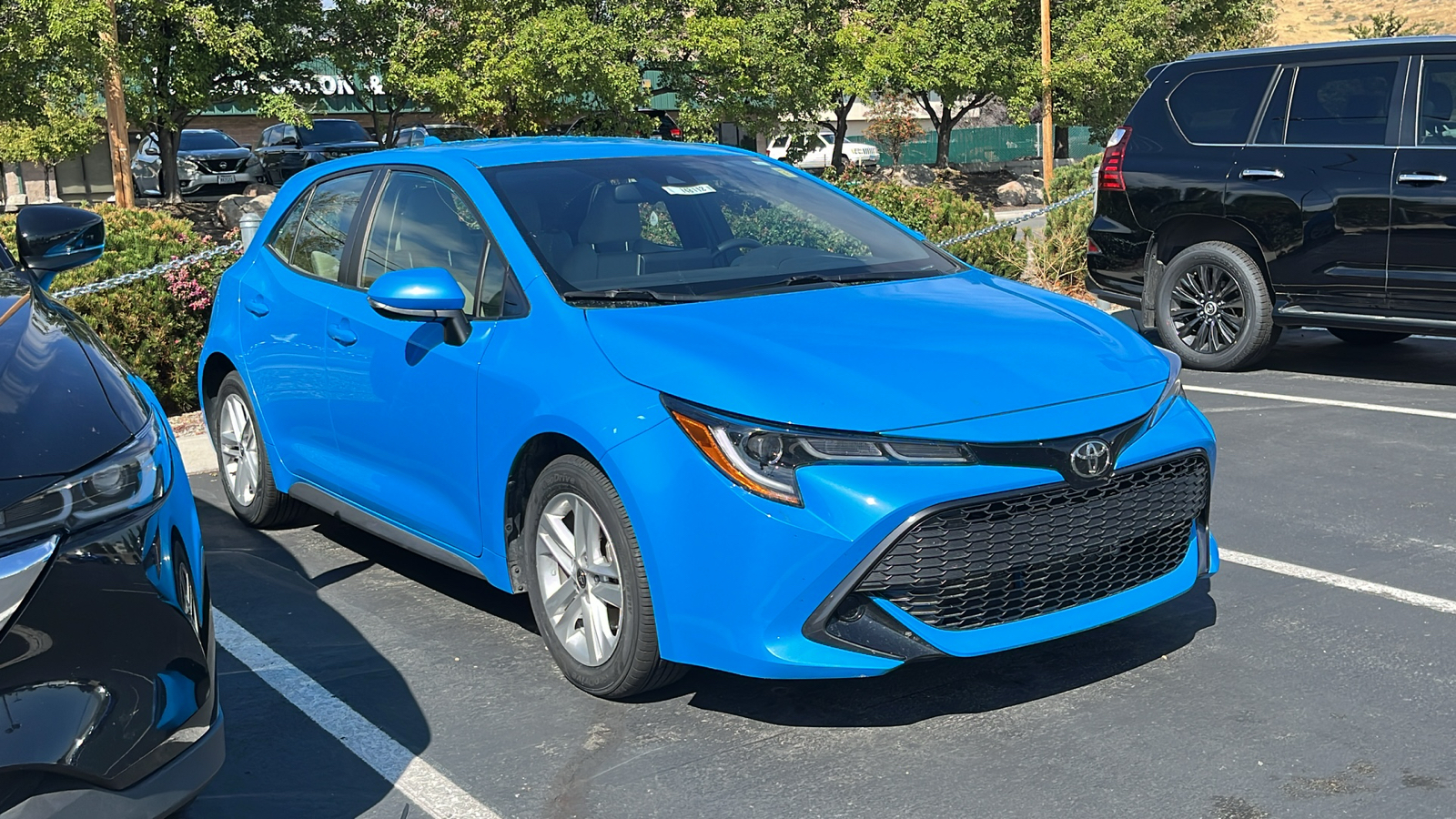 2022 Toyota Corolla Hatchback XSE 1