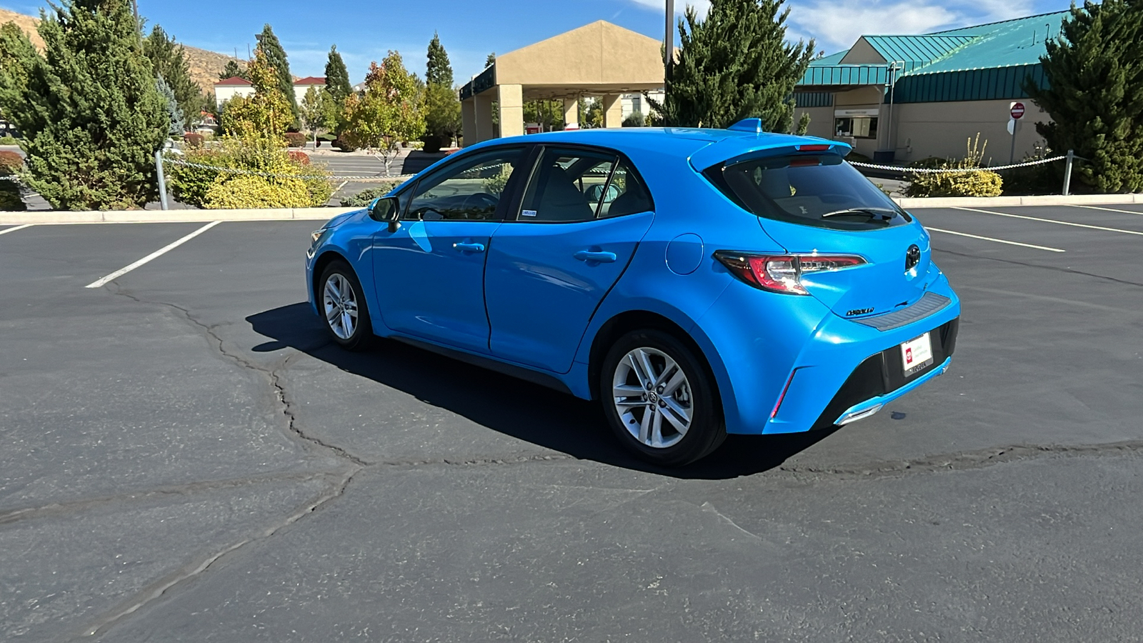 2022 Toyota Corolla Hatchback XSE 5