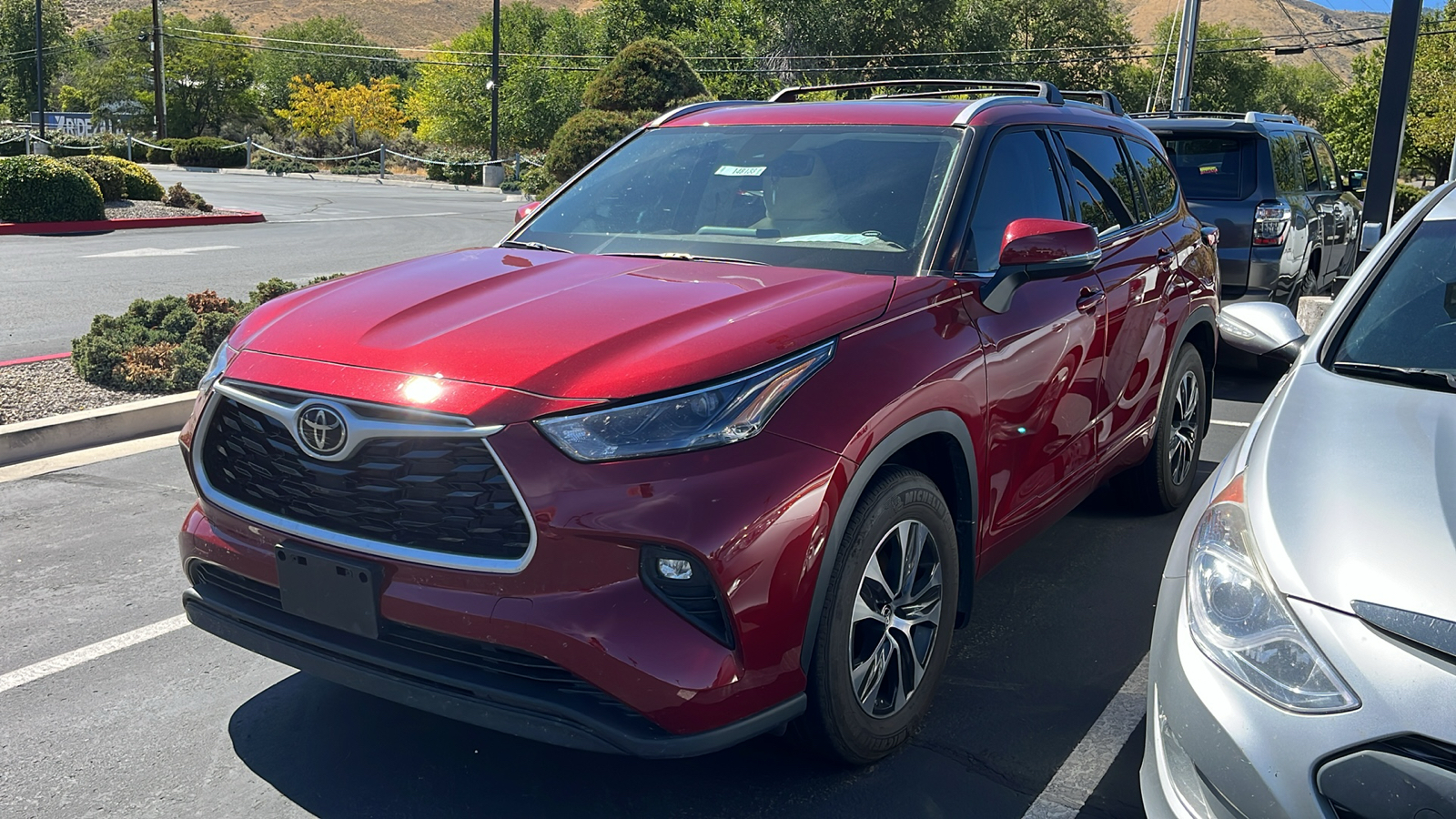 2022 Toyota Highlander XLE 3