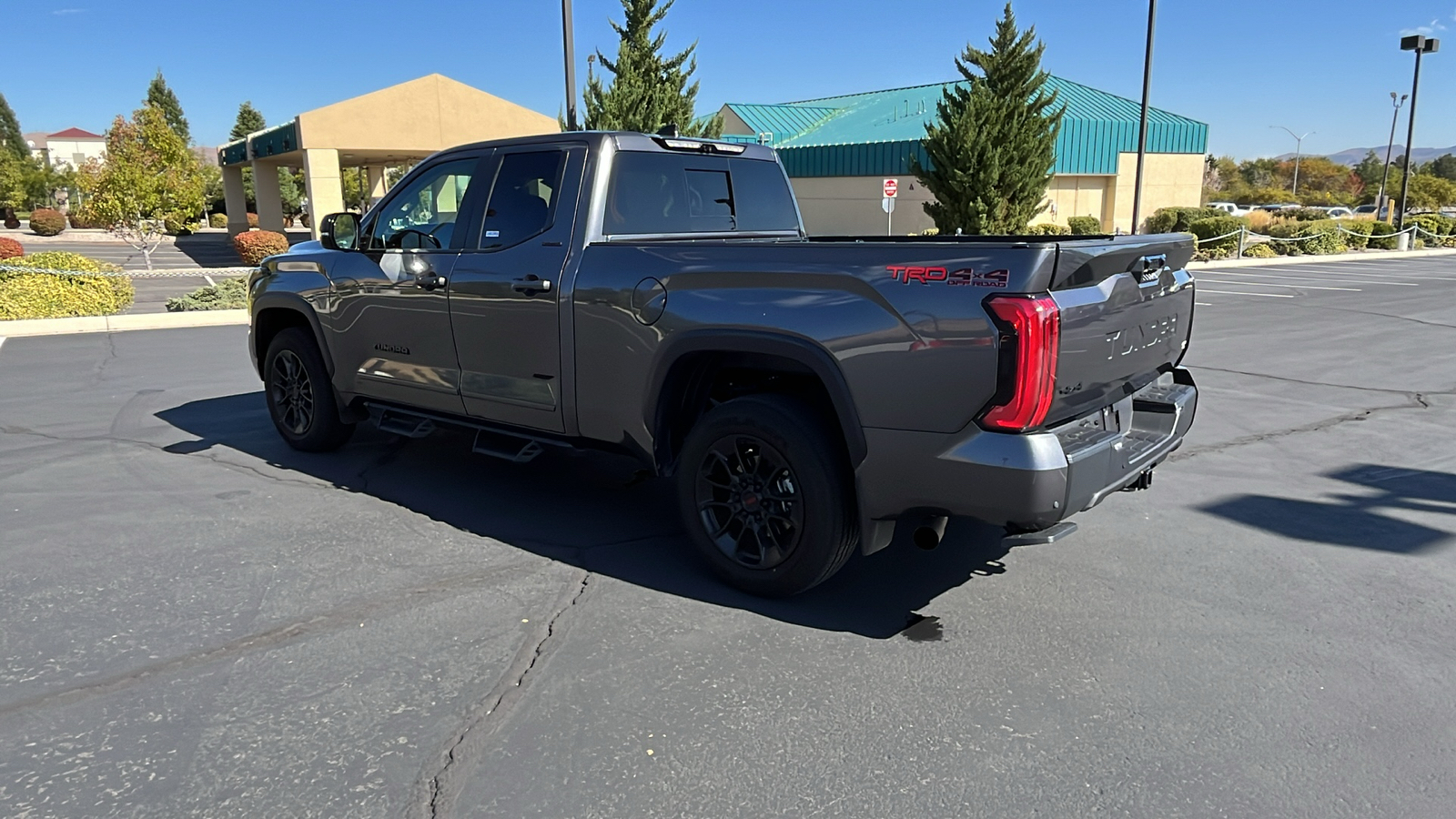 2024 Toyota Tundra 4WD Limited 5