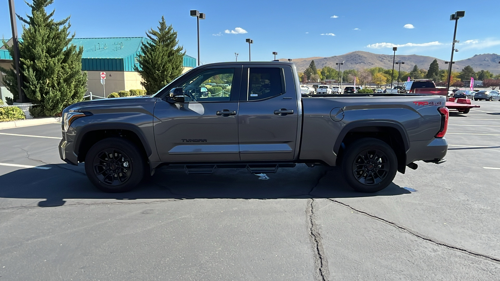 2024 Toyota Tundra 4WD Limited 6