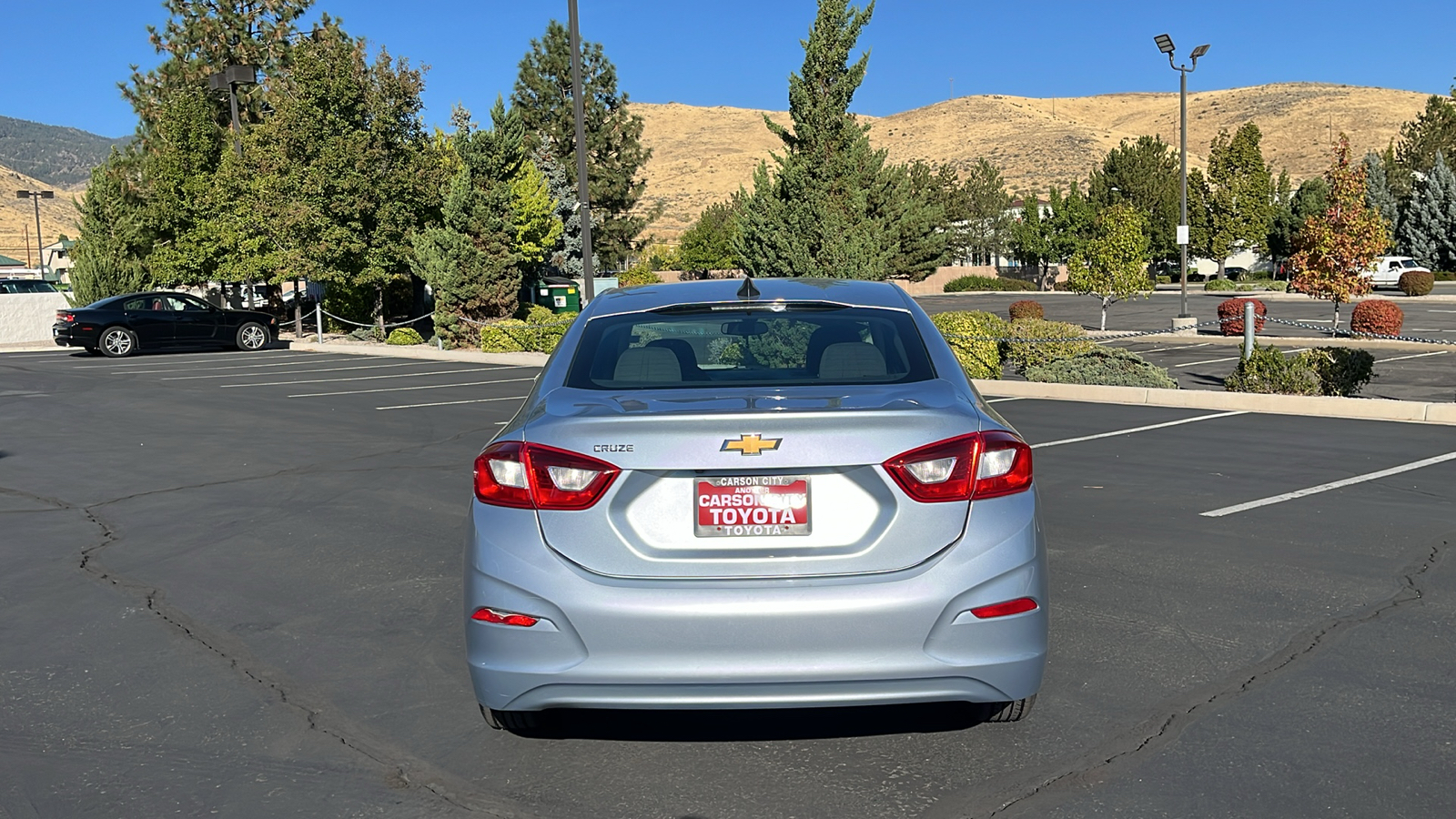 2017 Chevrolet Cruze LS 4