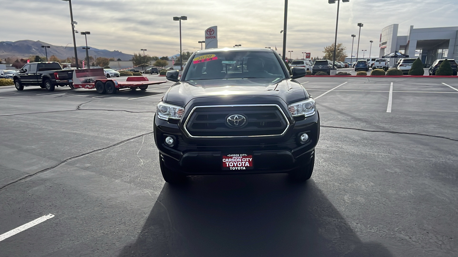 2020 Toyota Tacoma 4WD SR5 8