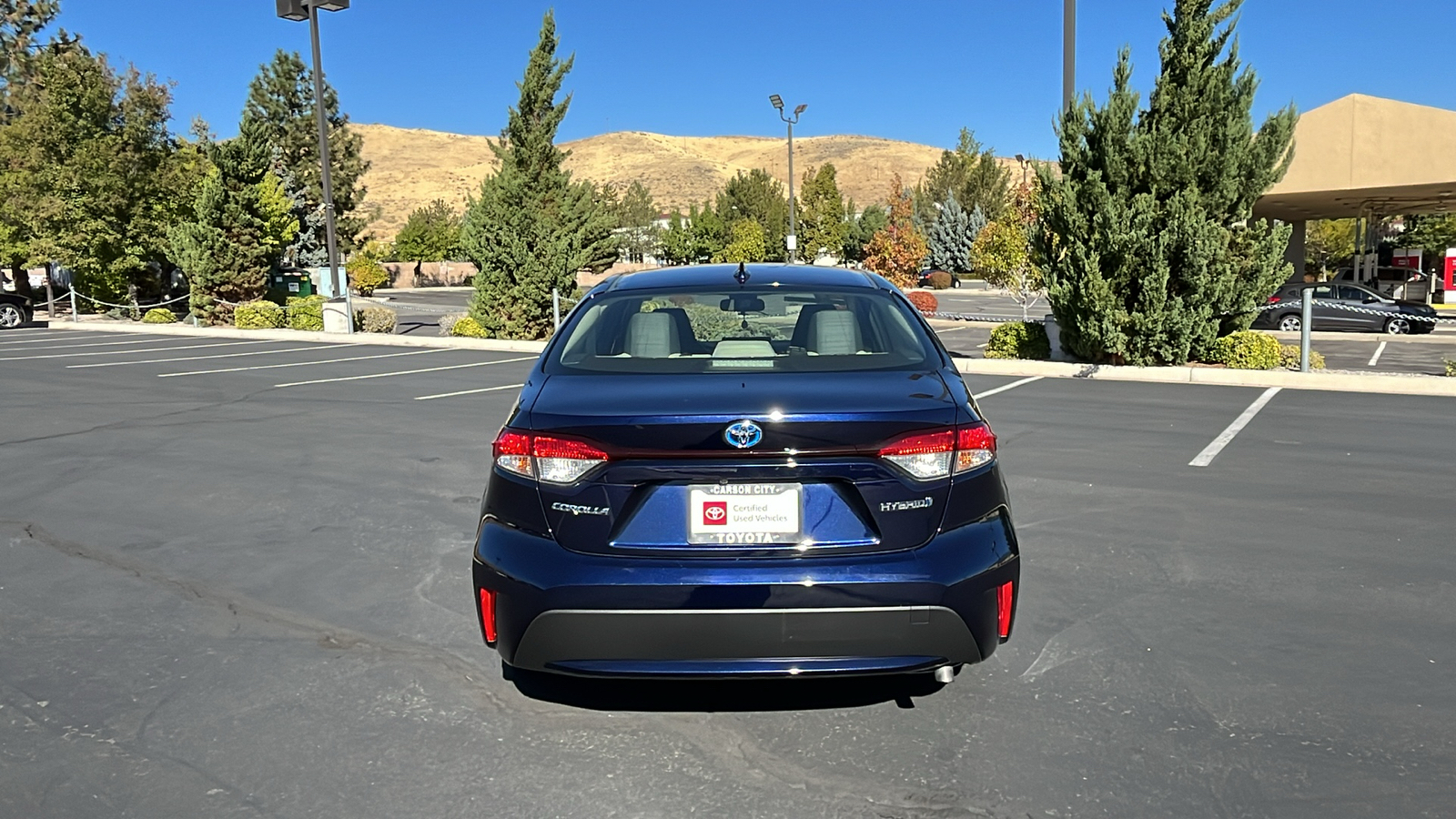 2021 Toyota Corolla Hybrid LE 4