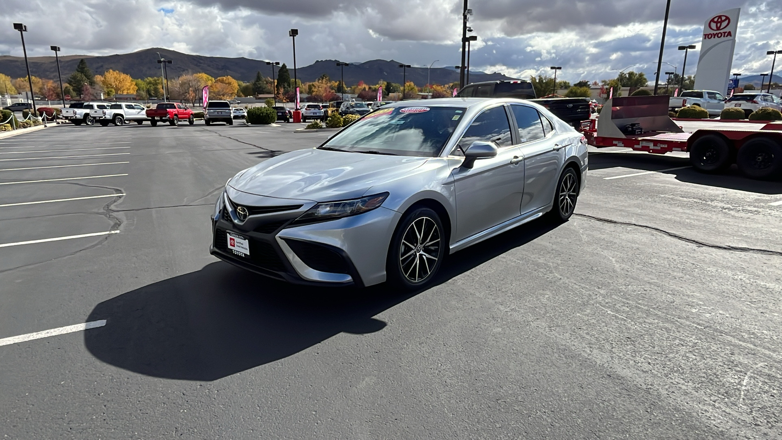 2022 Toyota Camry SE 7