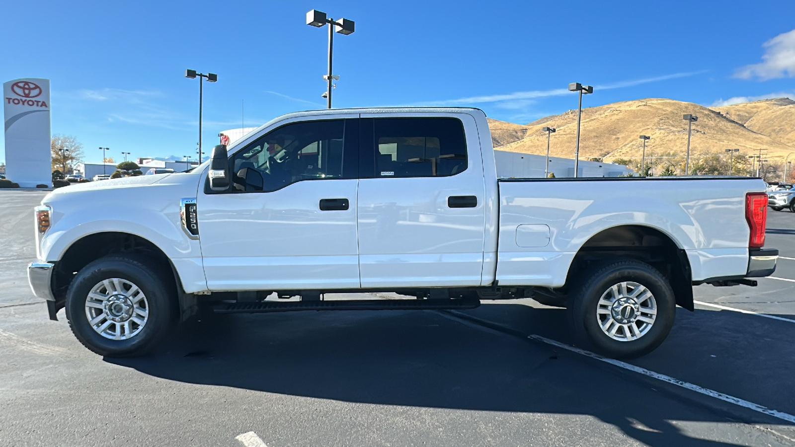 2018 Ford Super Duty F-250 SRW XLT 6