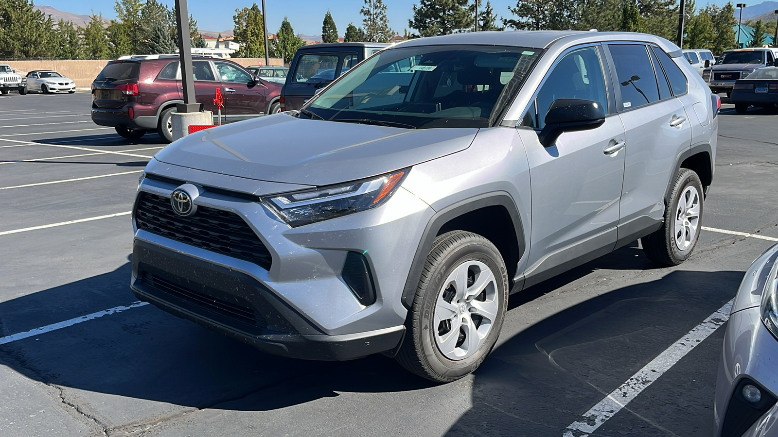 2024 Toyota RAV4 LE 3