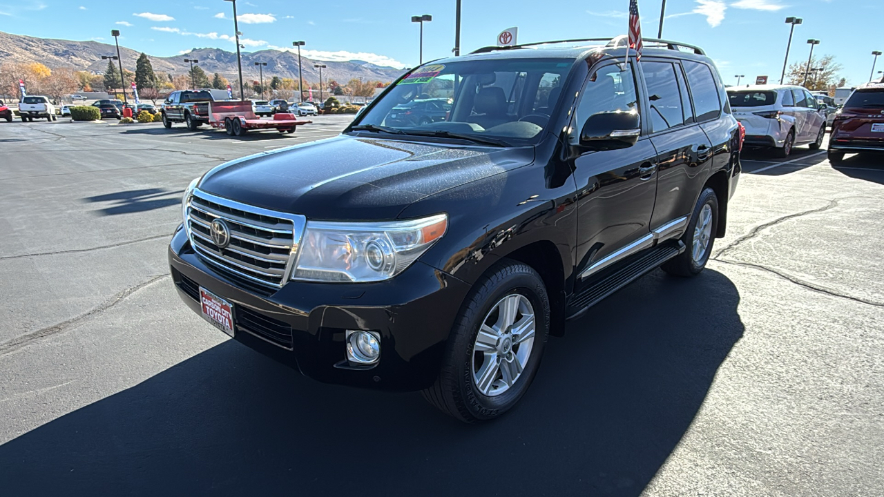 2014 Toyota Land Cruiser  7