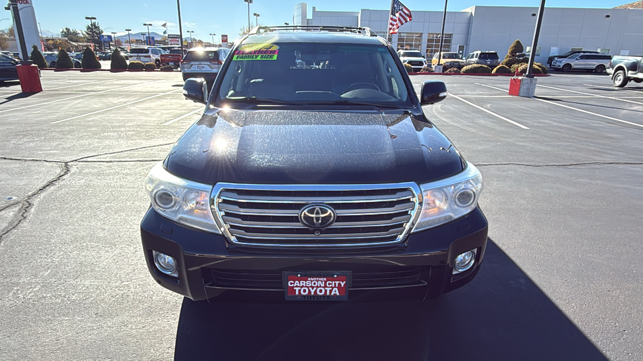 2014 Toyota Land Cruiser  8