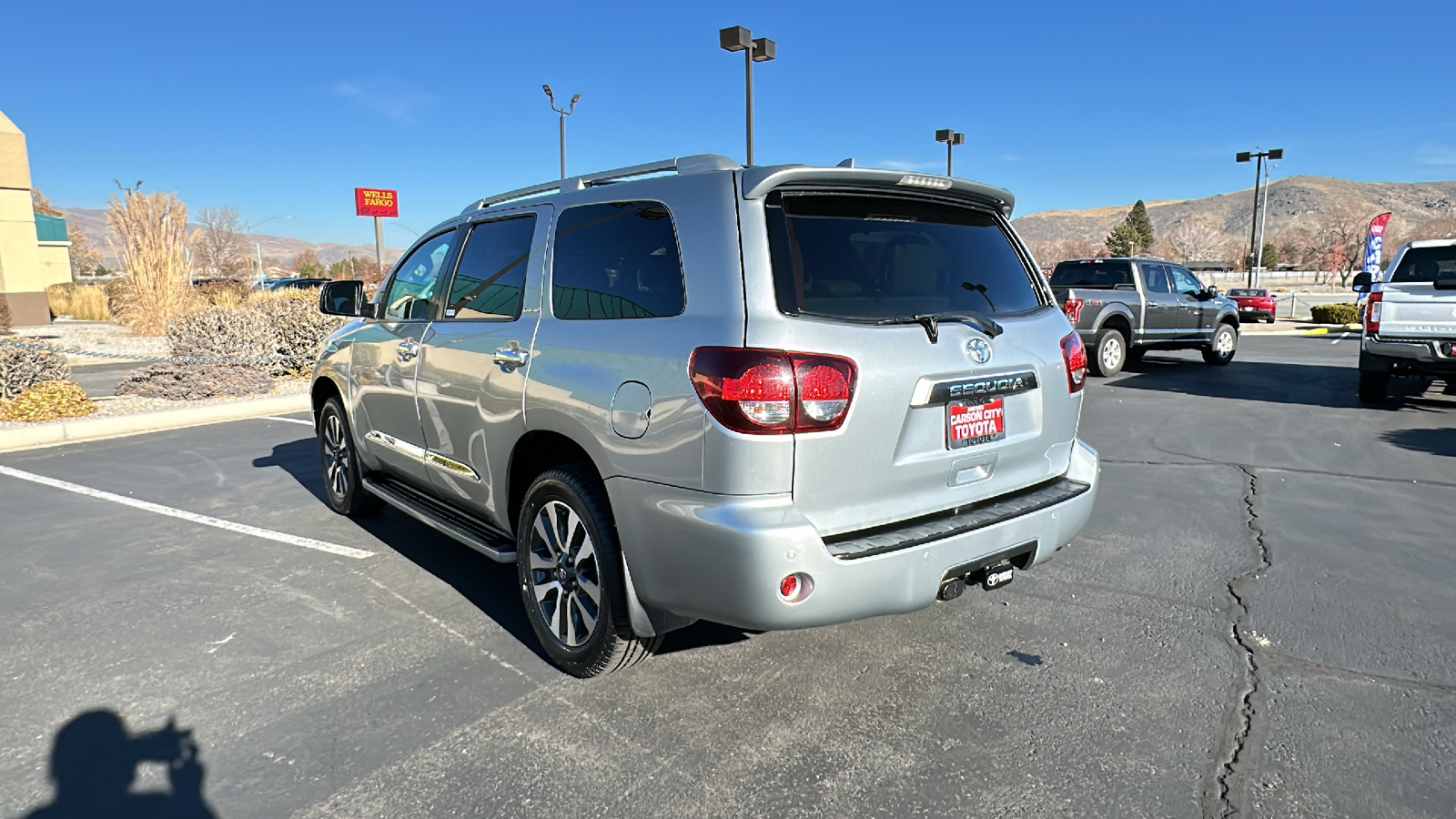 2022 Toyota Sequoia Limited 5