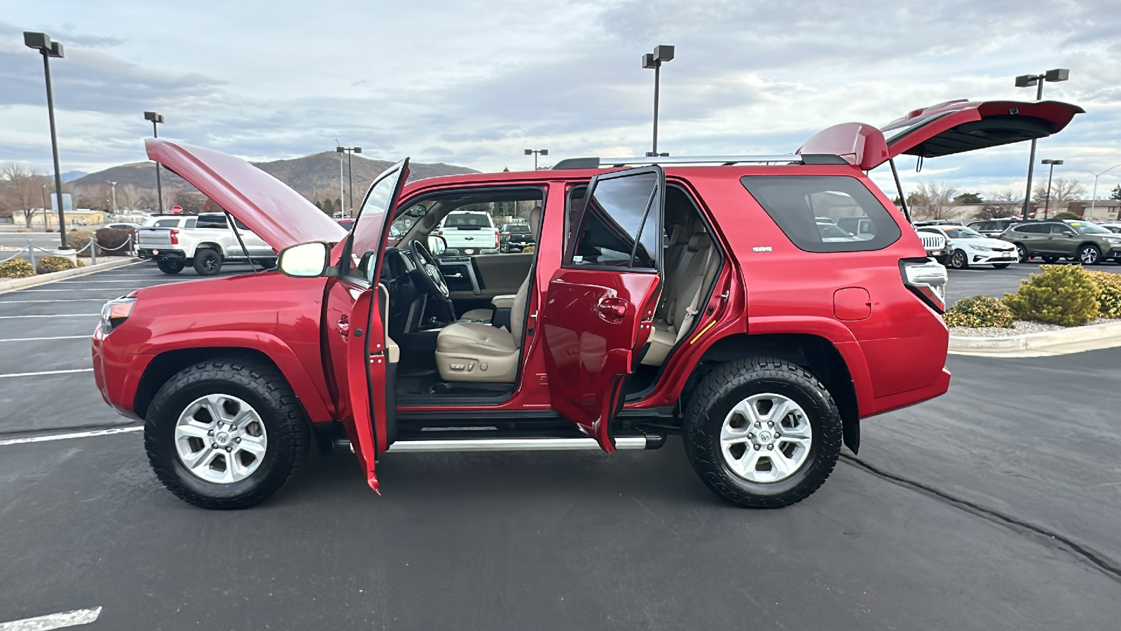 2022 Toyota 4Runner SR5 Premium 13