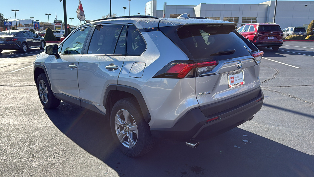 2024 Toyota RAV4 Hybrid XLE 5