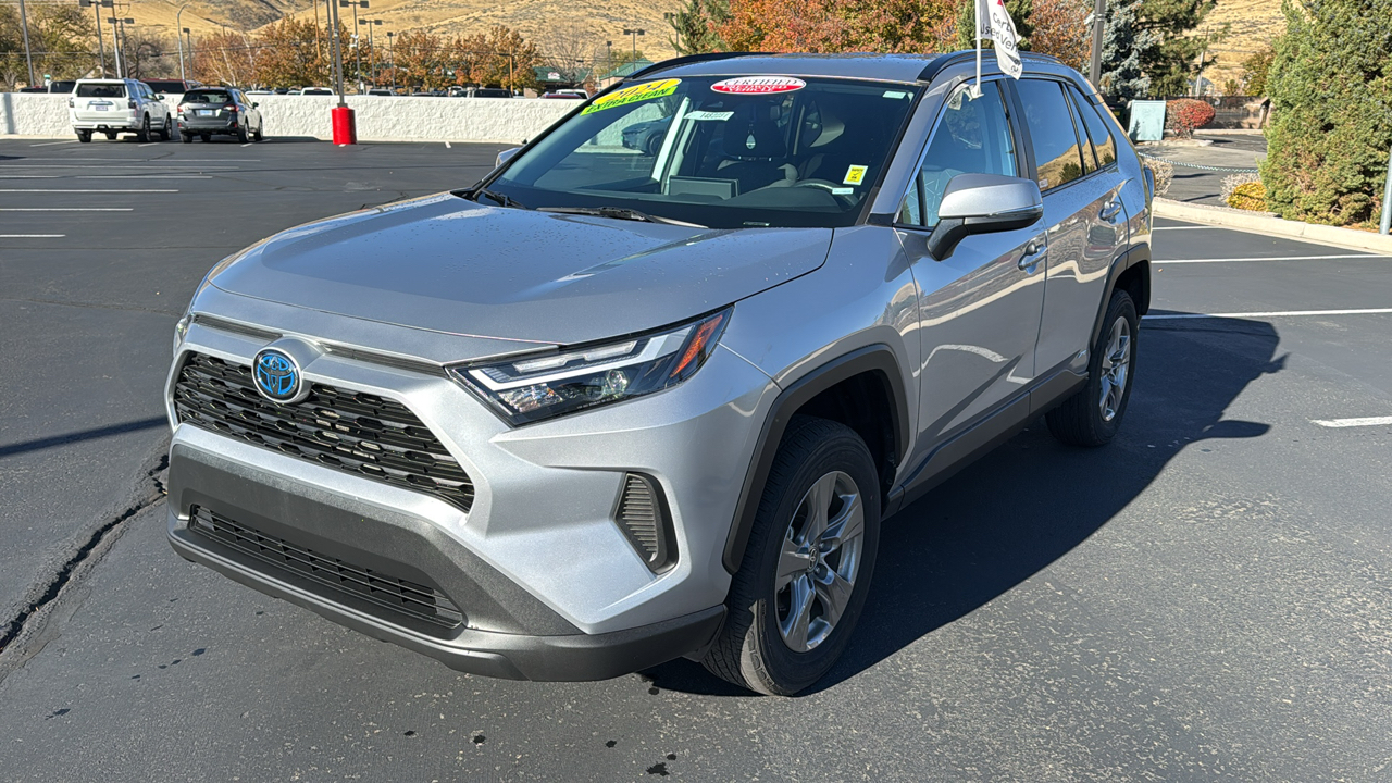 2024 Toyota RAV4 Hybrid XLE 7