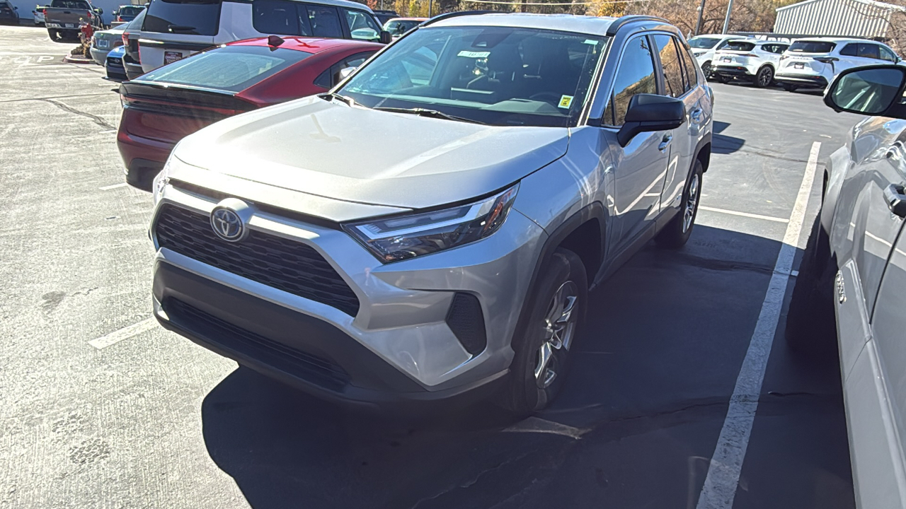 2024 Toyota RAV4 Hybrid LE 2