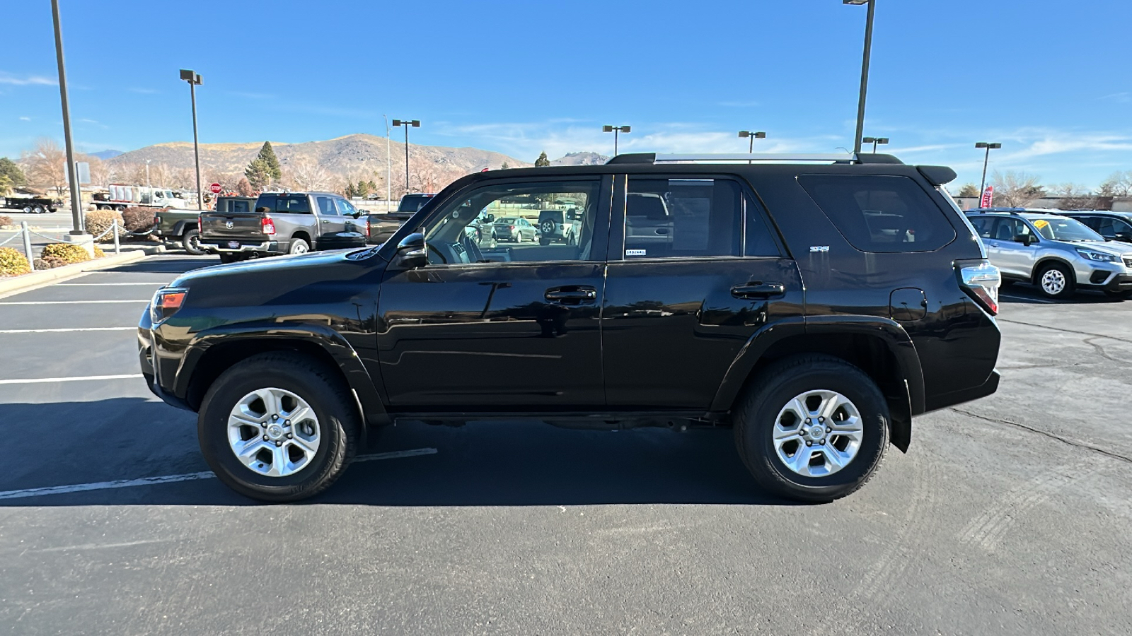 2023 Toyota 4Runner SR5 Premium 6