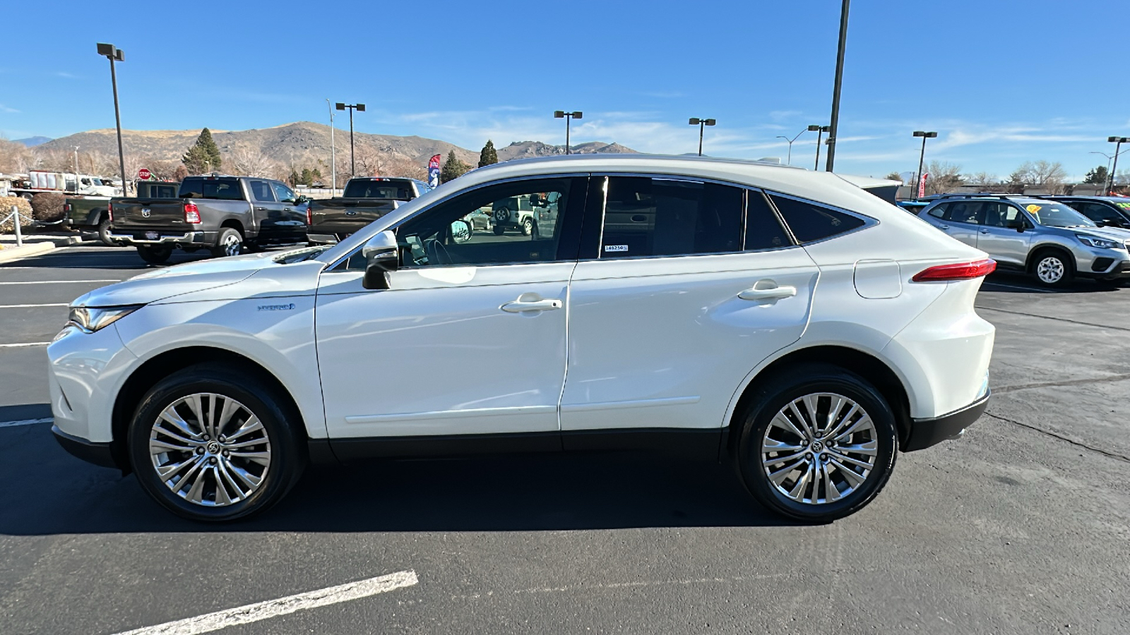 2021 Toyota Venza XLE 6